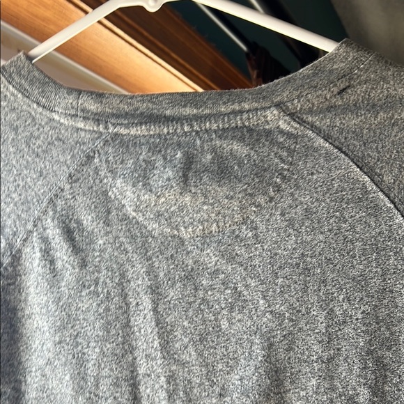 Gray Long Men’s Large 3/4 Sleeve baseball style Shirt - Picture 6 of 8